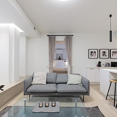Buddha Luxury Apartment Kaunas City Centre Eksteriør bilde