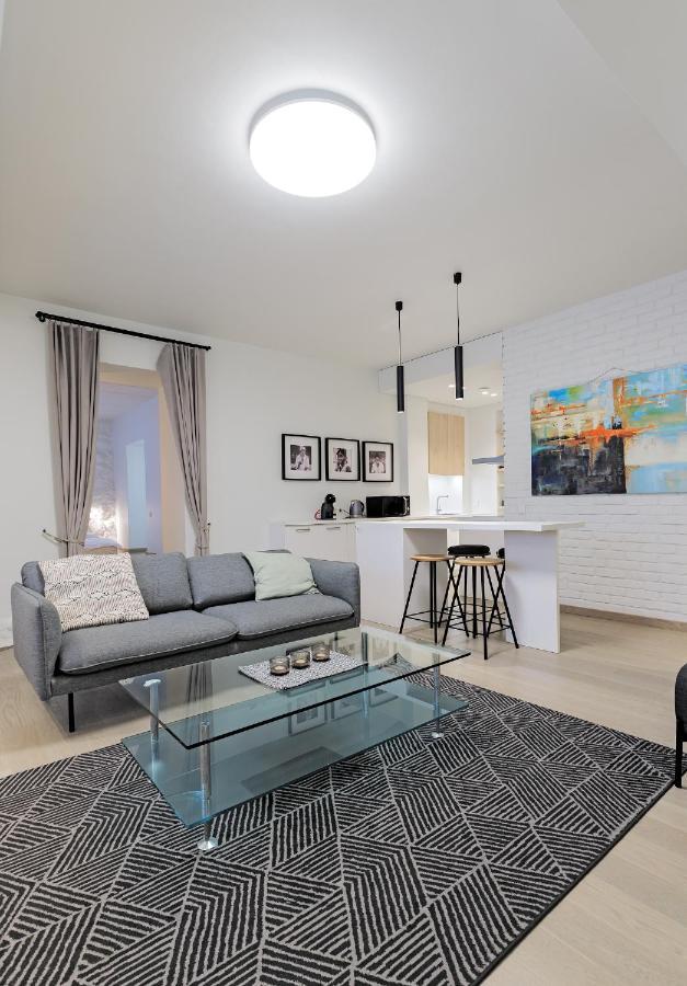 Buddha Luxury Apartment Kaunas City Centre Eksteriør bilde